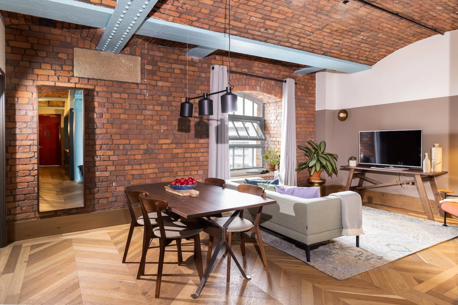 manchester-canal-side-1 bed deluxe-2.jpg