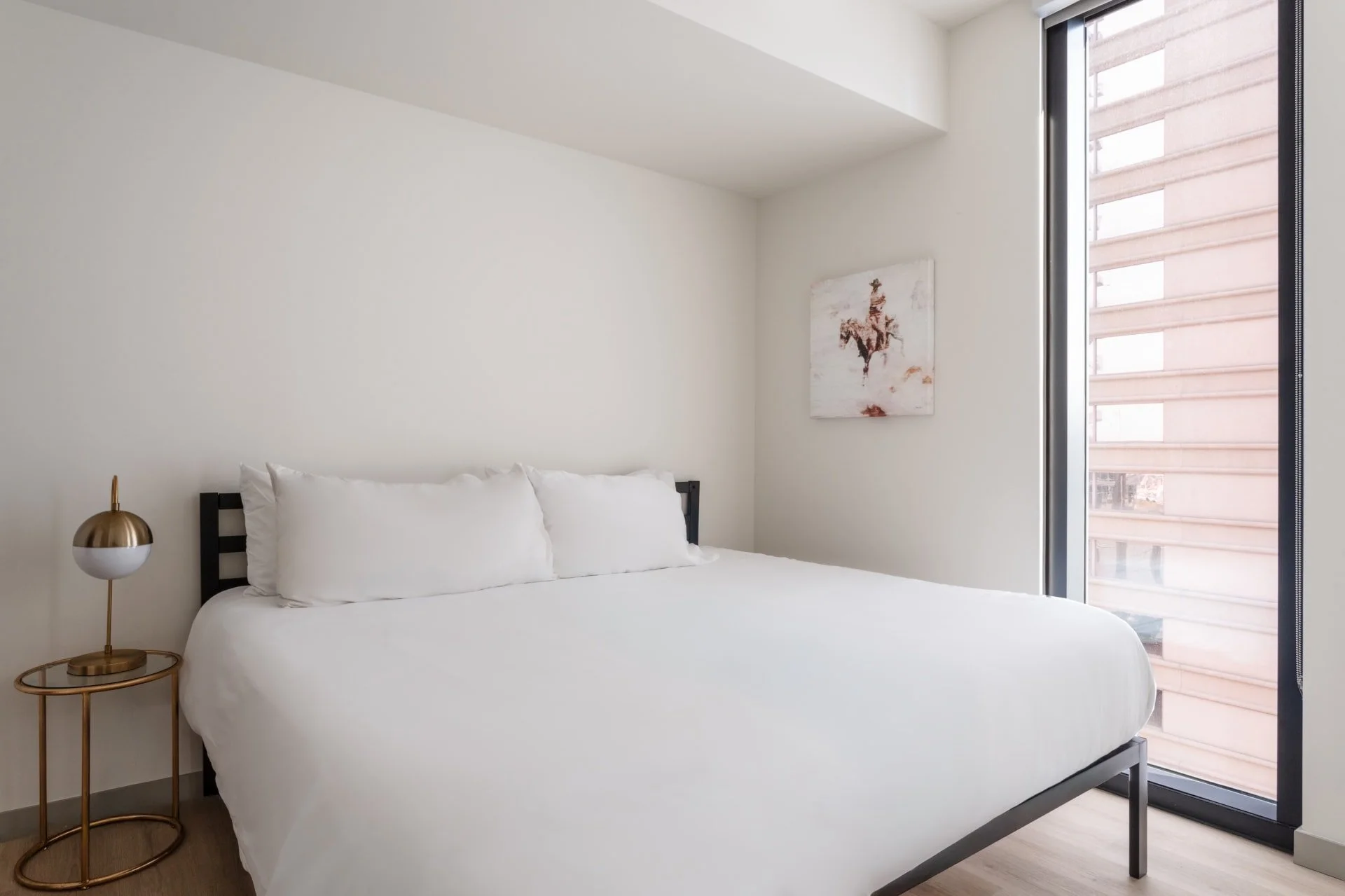 capitol-quarters-2 bed-4.jpg