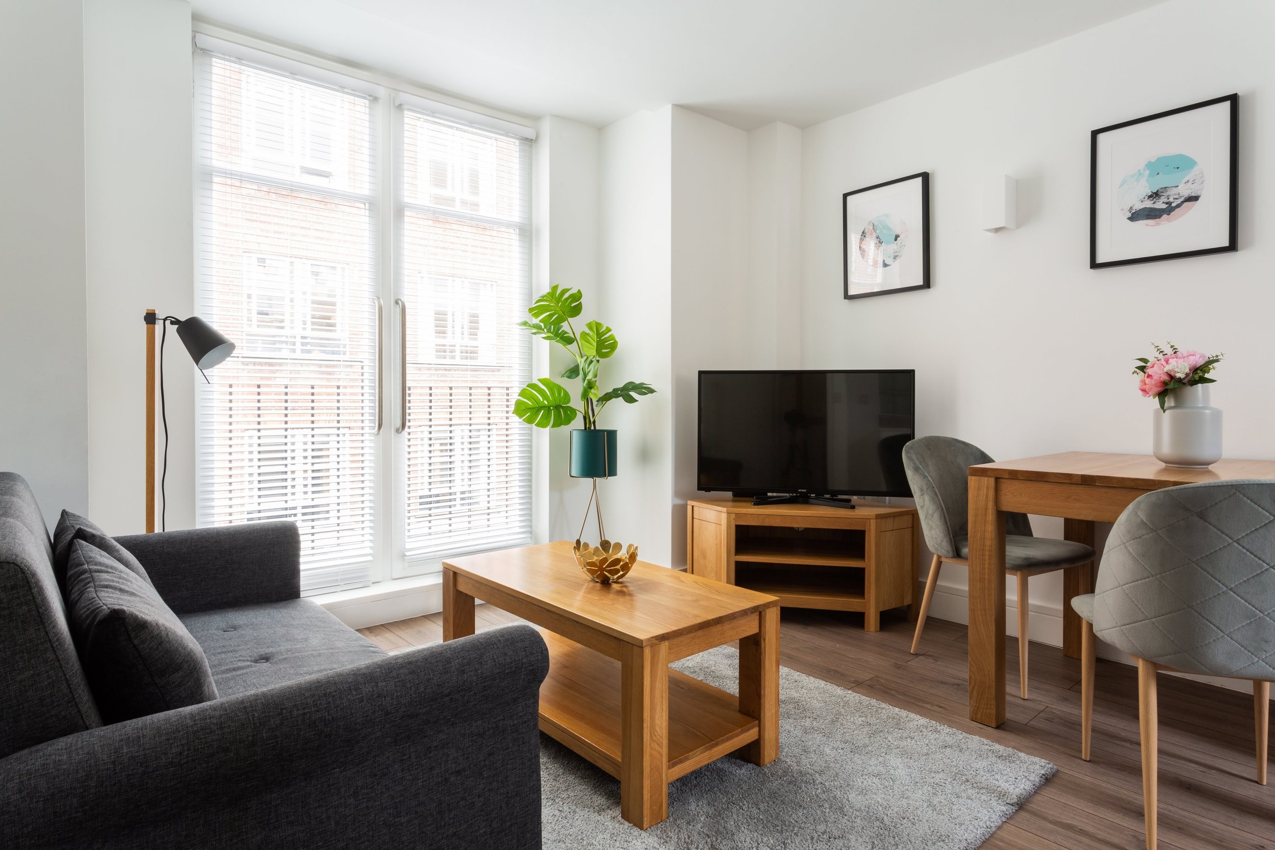 1 &amp; 2 bedroom apartments Chelsea