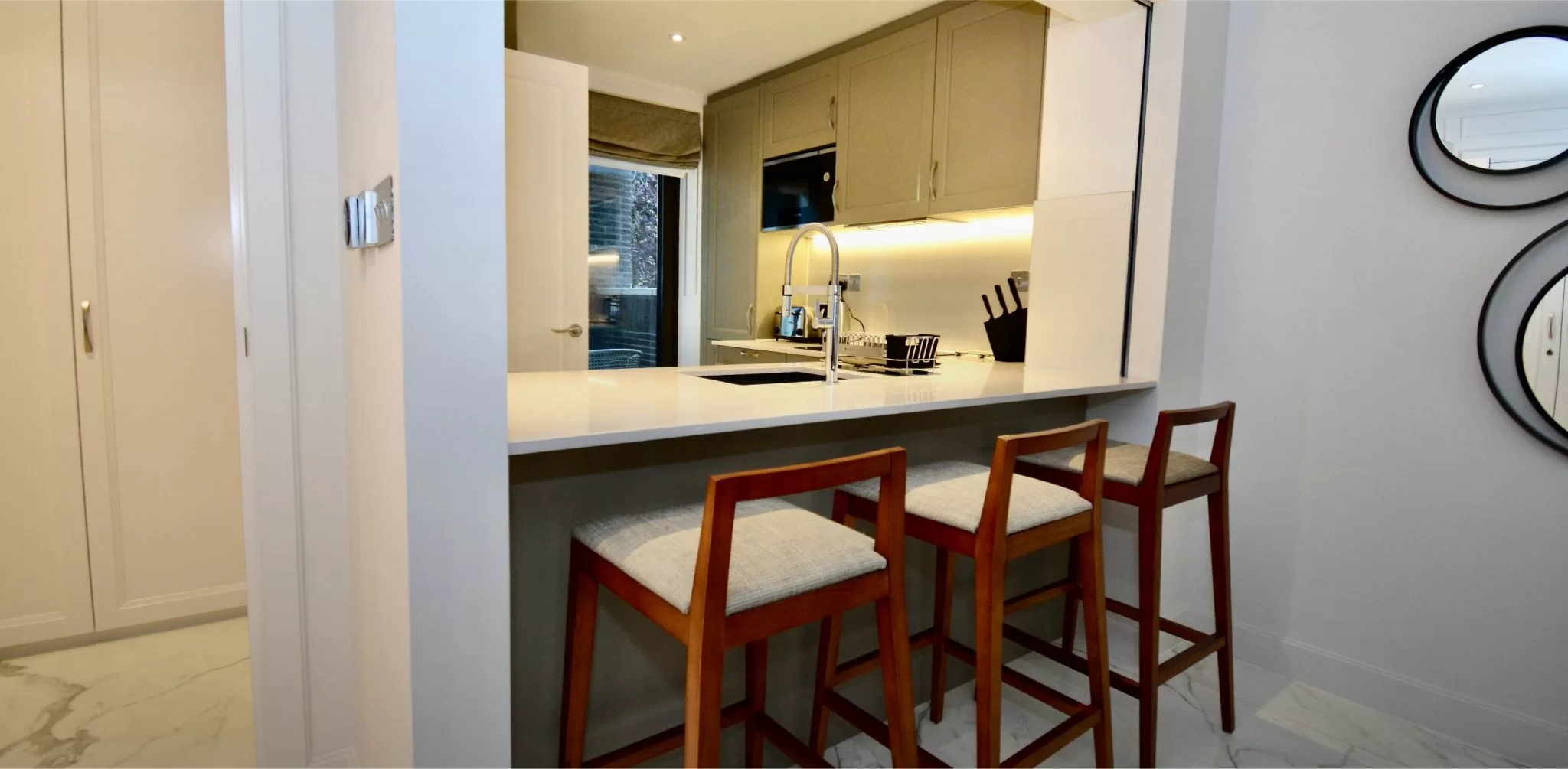 5. 3 Bed Apartments Dining