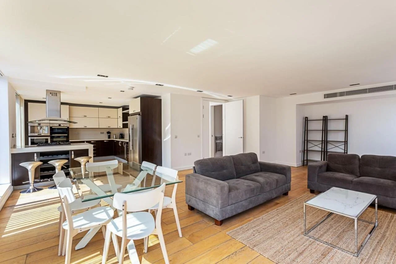 Tower Hill Apartments London