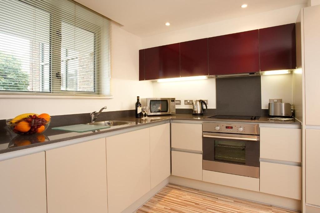 Great Ormond St Apartments 2 Bed Apartment (1).jpg