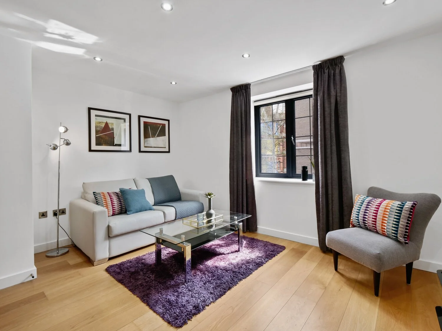 Aldgate apartments near Istituto Marangoni