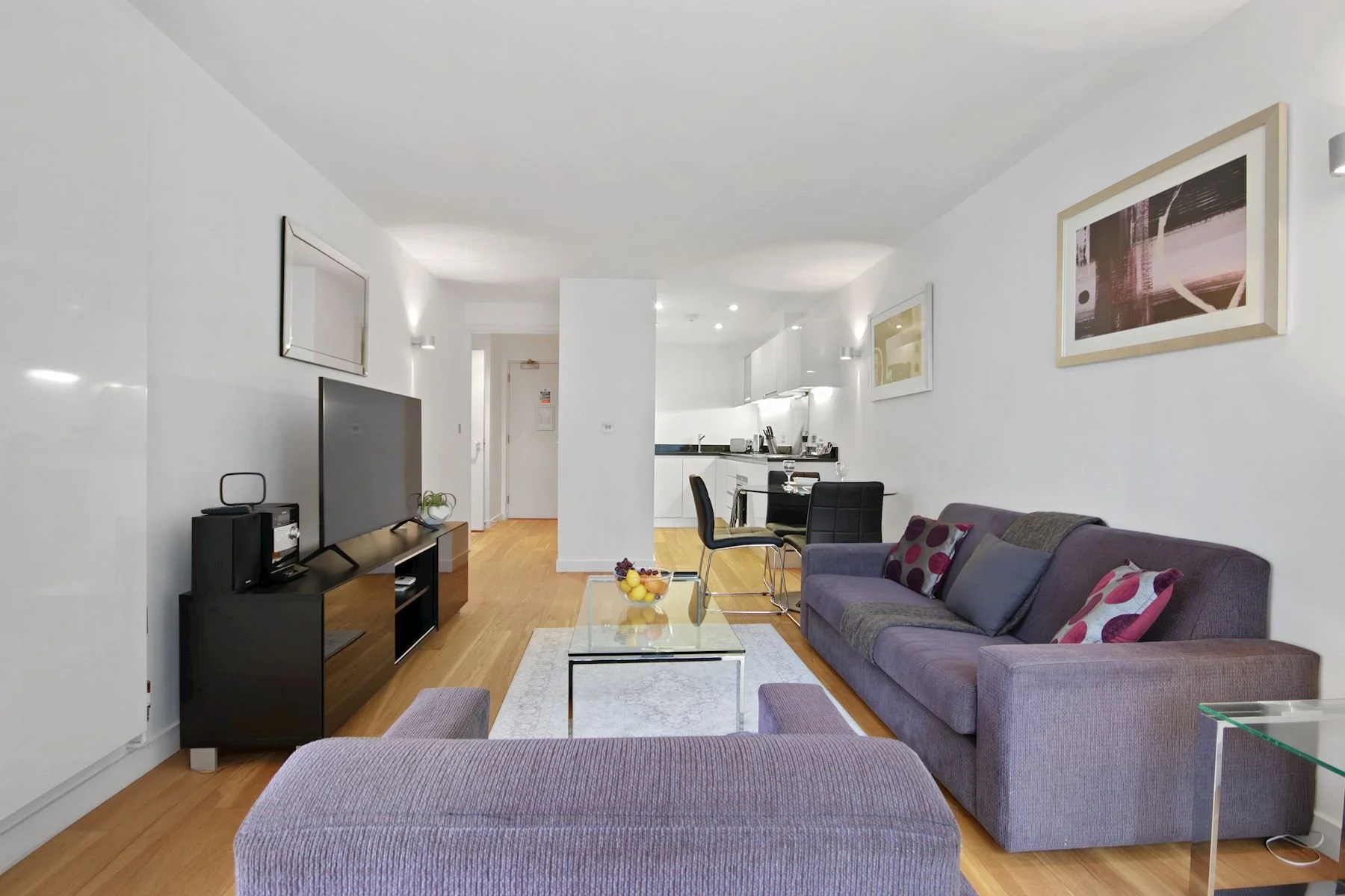 Farringdon Yard Apartments 1 Bed Apartment (1).JPG