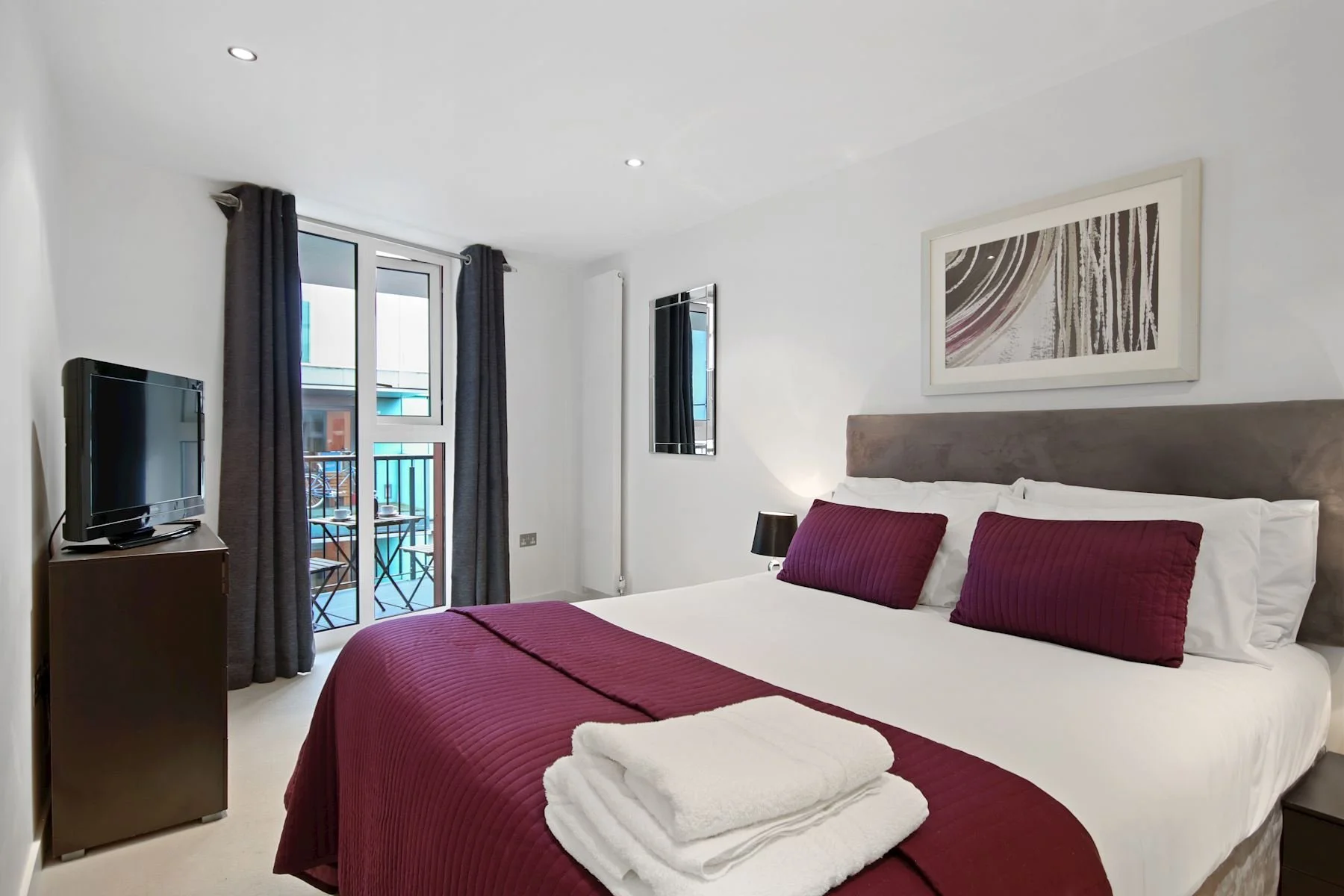 Farringdon Yard Apartments 1 Bed Apartment (6).JPG