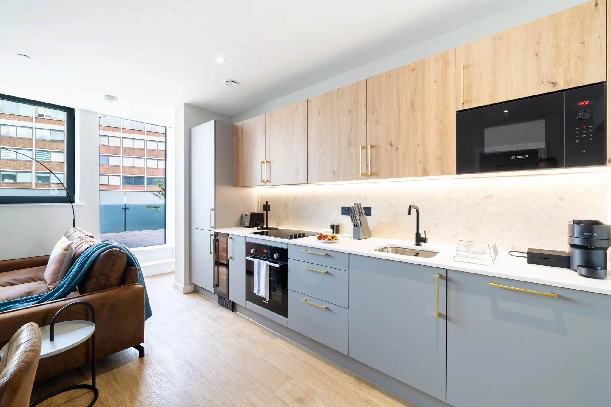 4. Kitchen.jpg