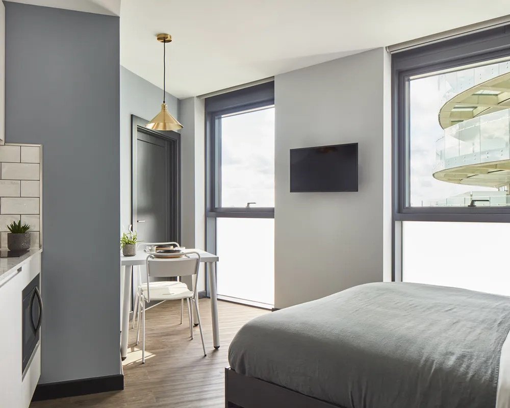 Canary Wharf apartments