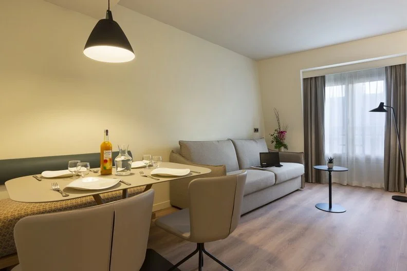 Private HEC Paris accommodation