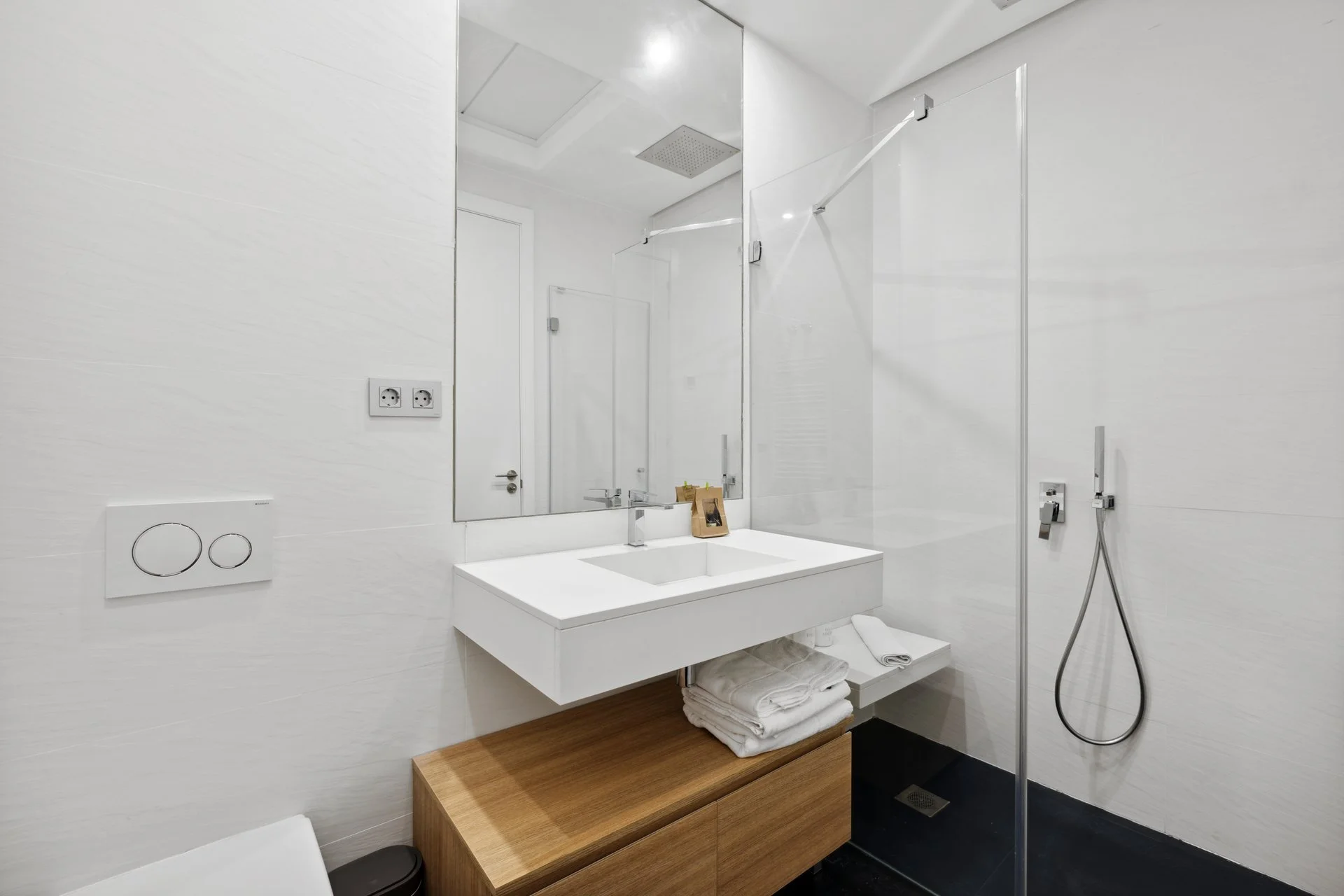 san-pablo-living-2bed-3.jpg