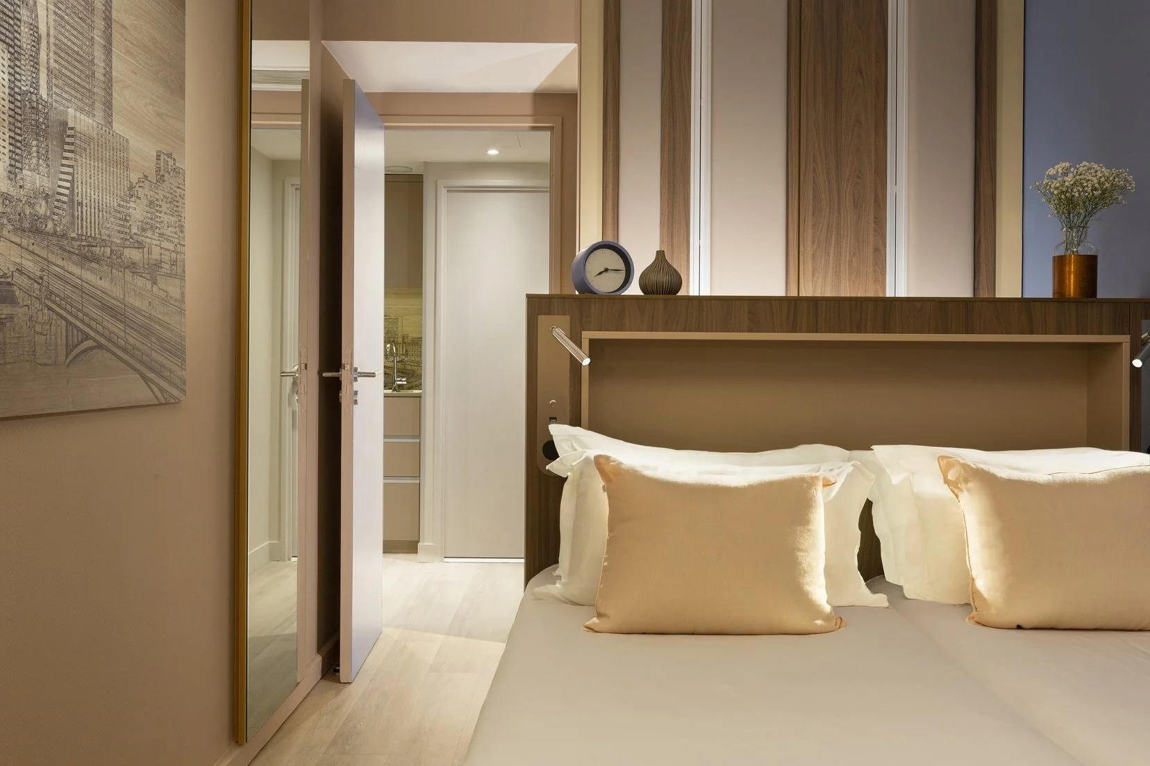 la-defense-1bed-deluxe-3.jpg