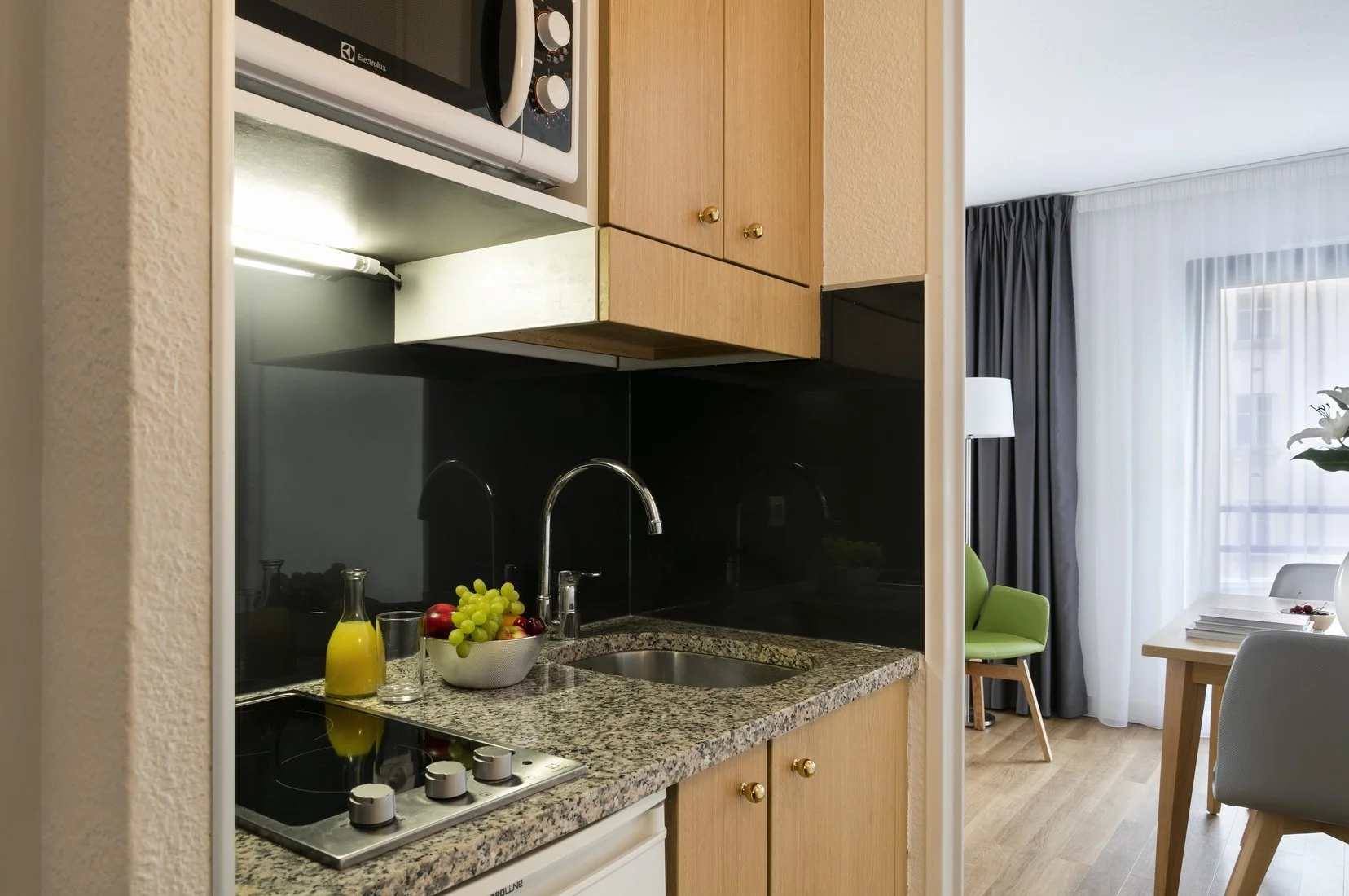 Monsieur-Gustave-Suites-Studio-4.jpg
