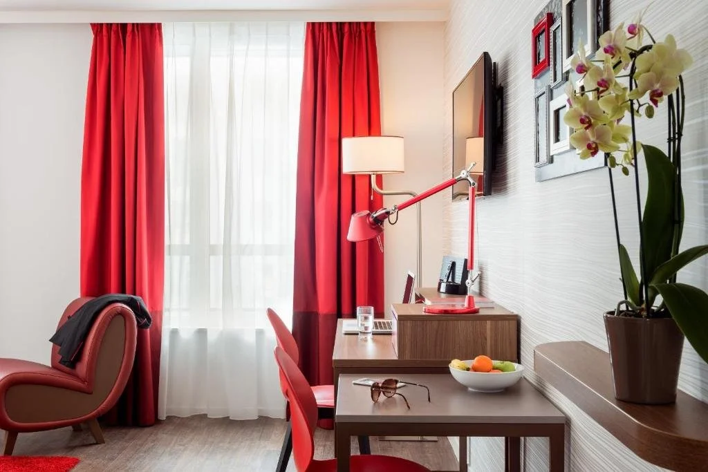 skyline-residences-studio-1.jpg