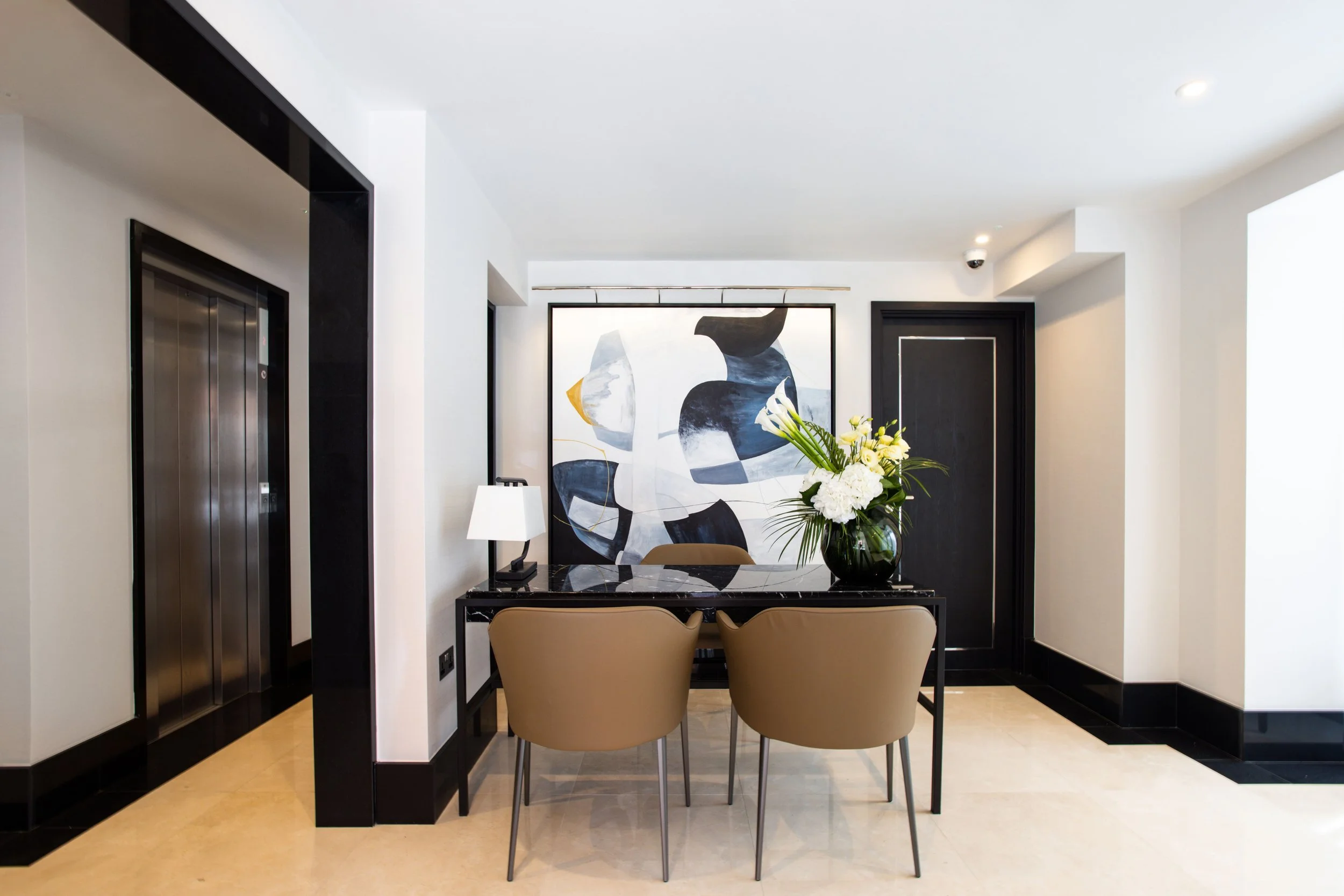 london-luxury-servived-apartments-2.jpg