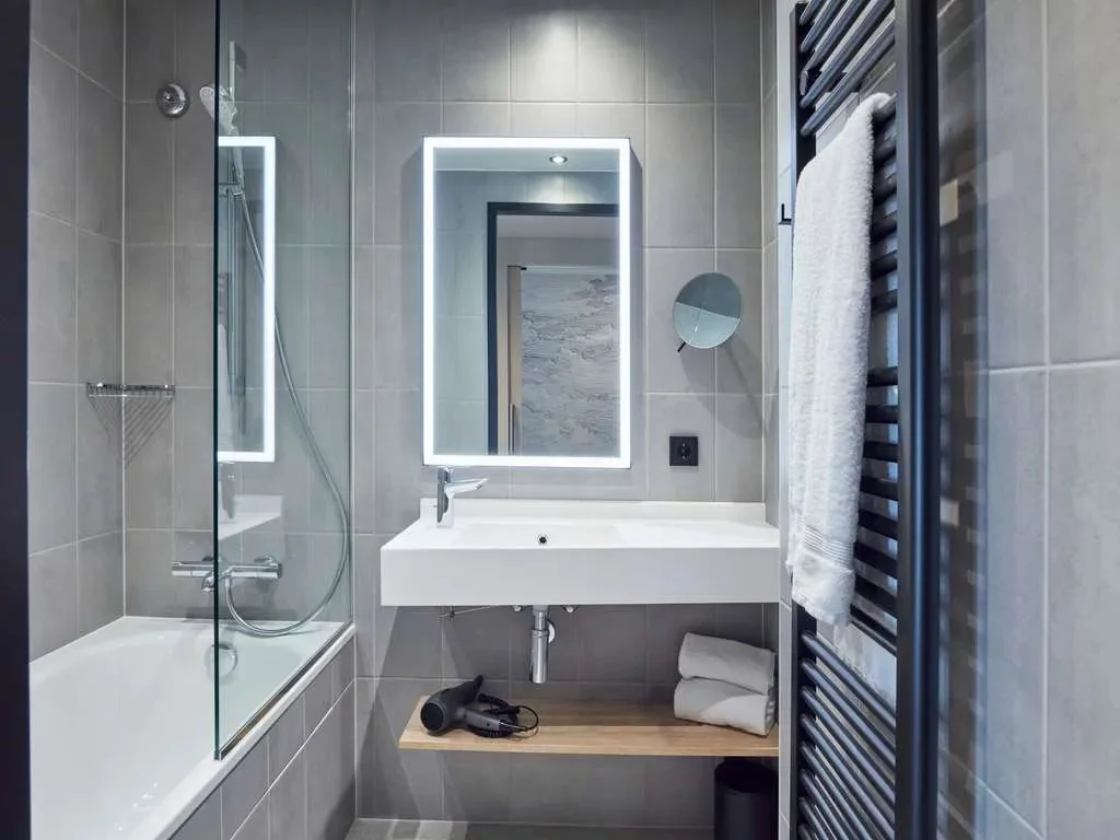 whitechapel-living-4-bed-4.jpeg