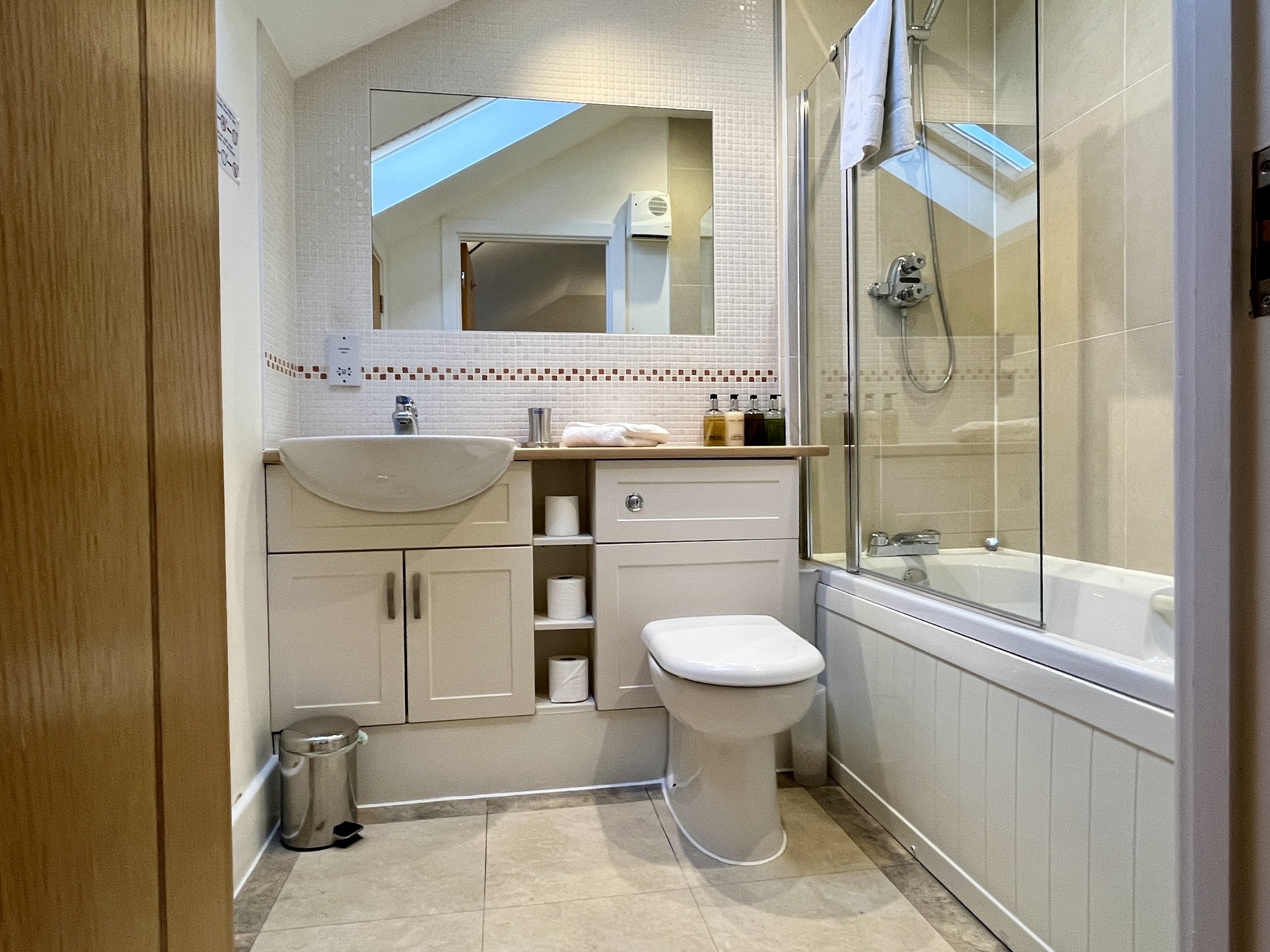 west-chesterton-2bed-6.JPG