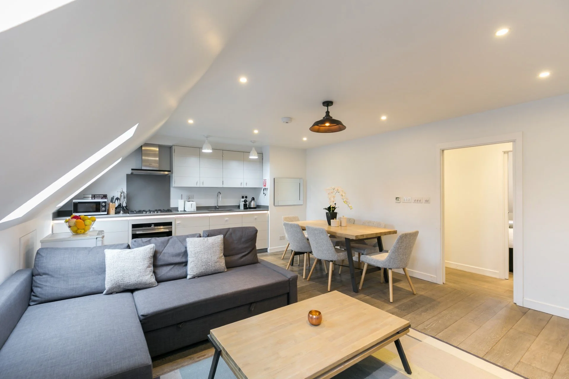 captains-quarters-2bed-1.jpg