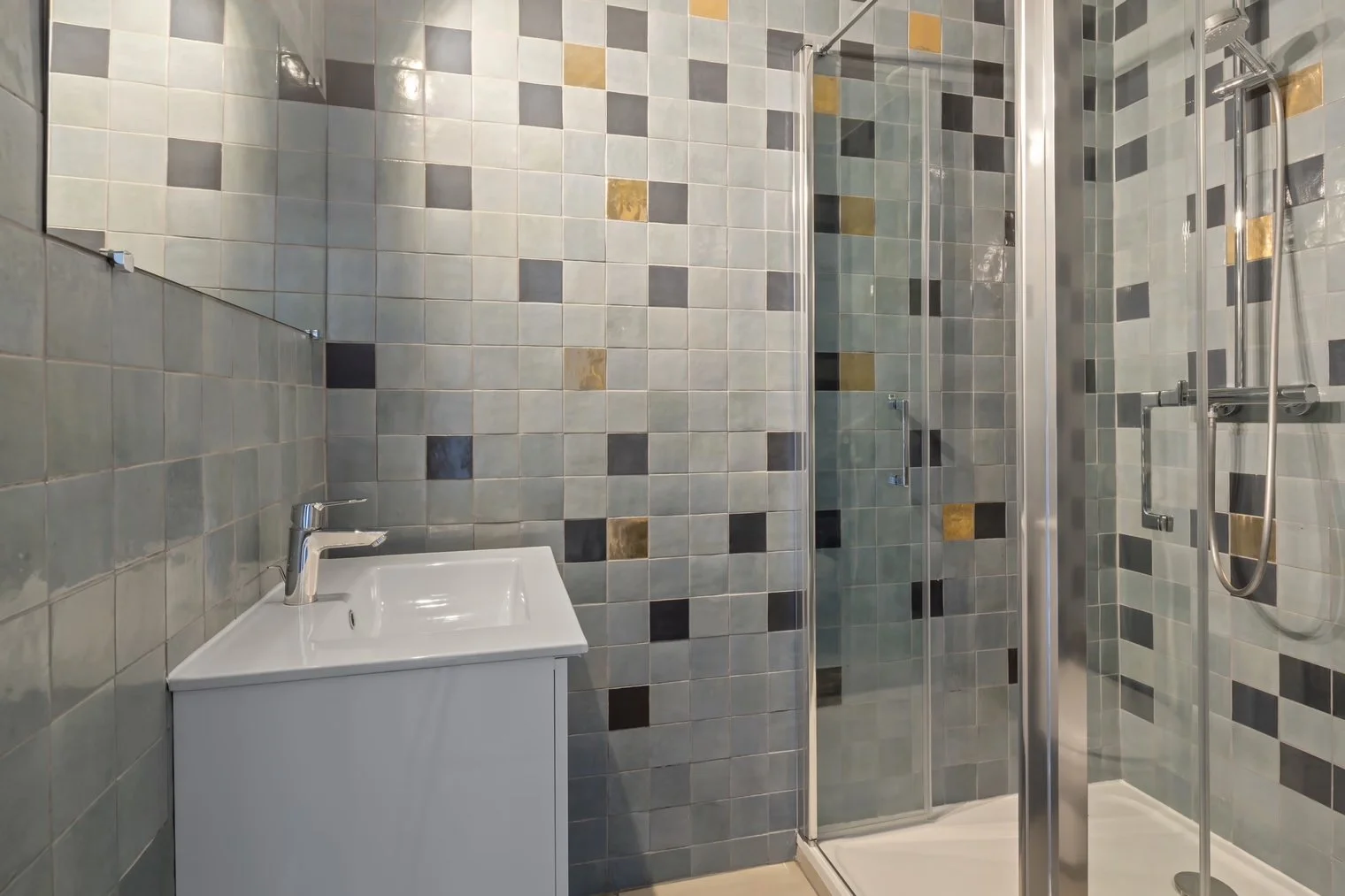 saint-georges-residences-1bed-2.jpeg