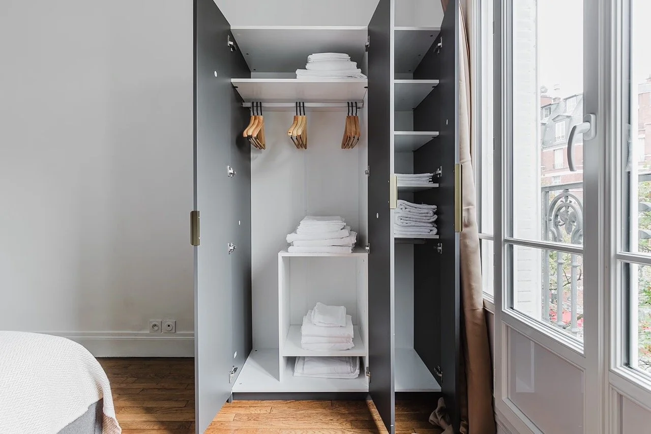 louis-bleriot-suites-3bed-18 Large.jpeg