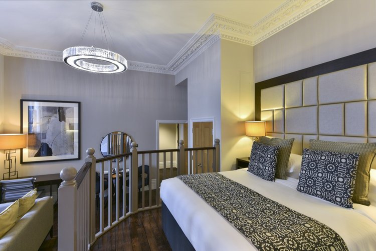 Studio at South Ken Gardens, Kensington