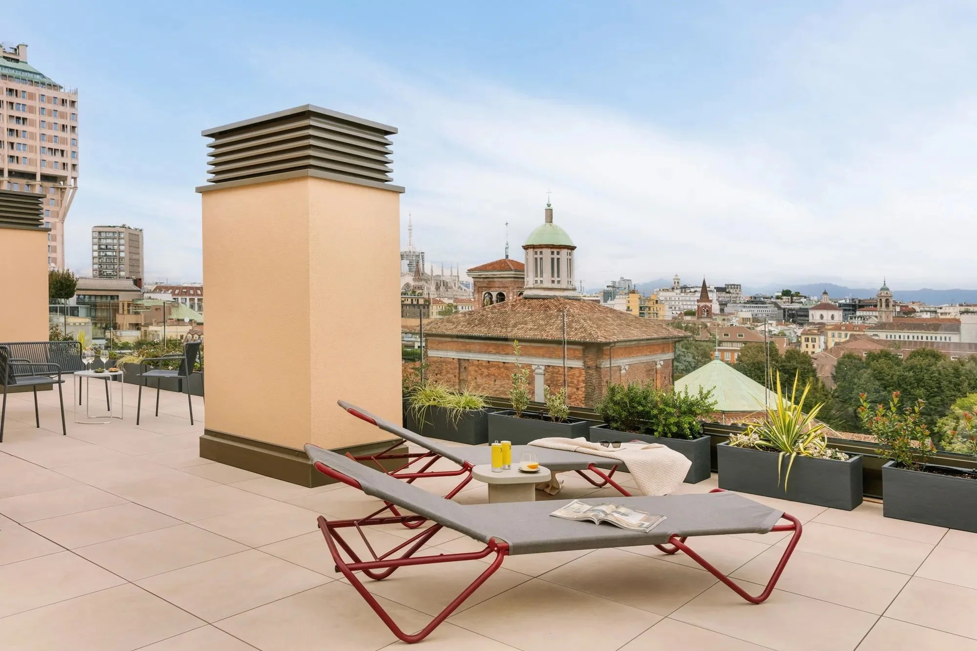 milano-corso-living-1bed-12.jpeg
