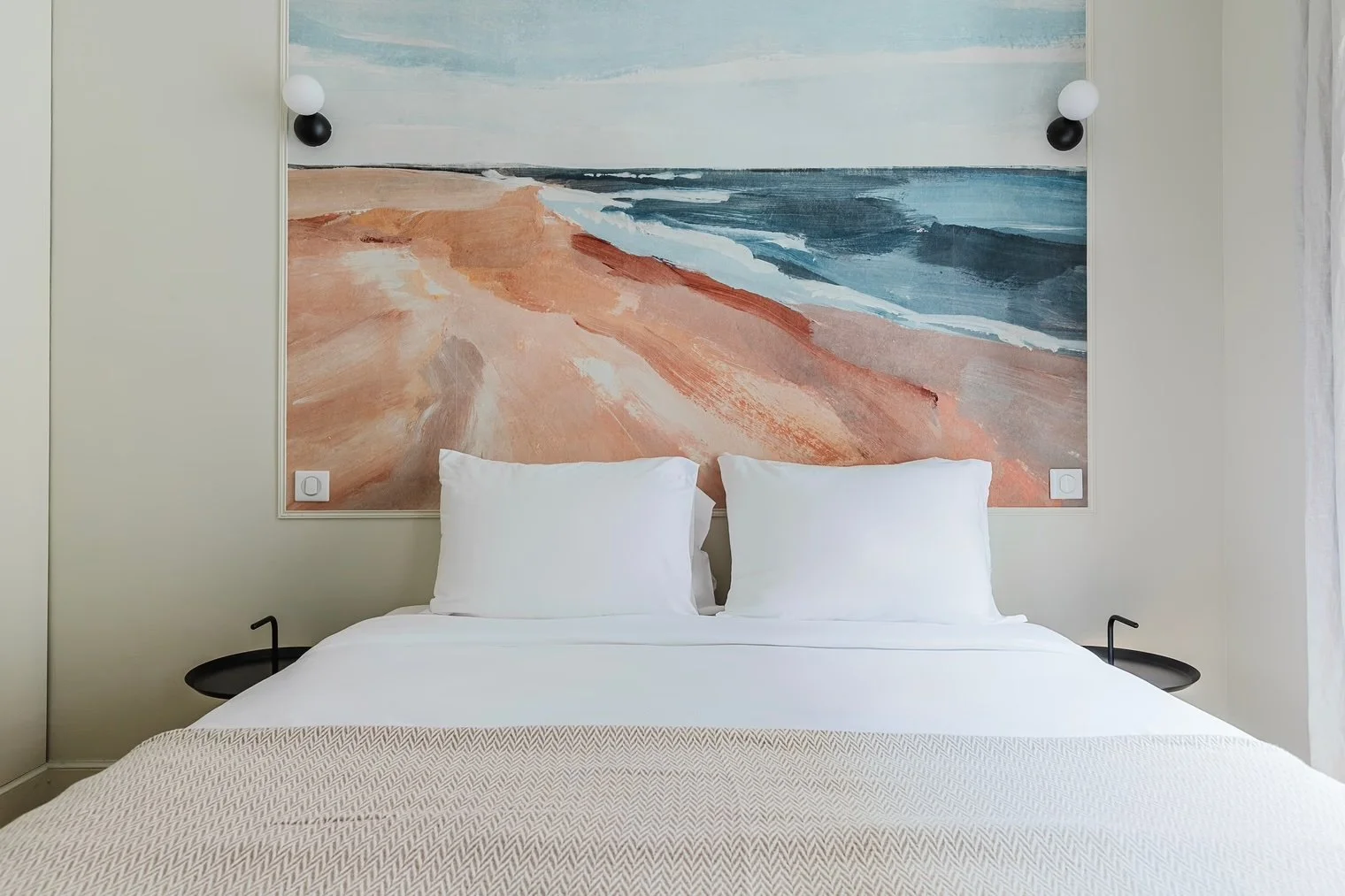 regis-suites-3bed-11.jpeg