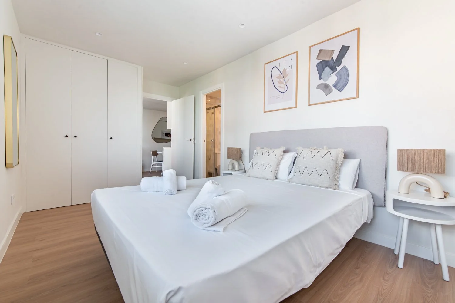 taurino-quarters-1bed-deluxe-2.jpg