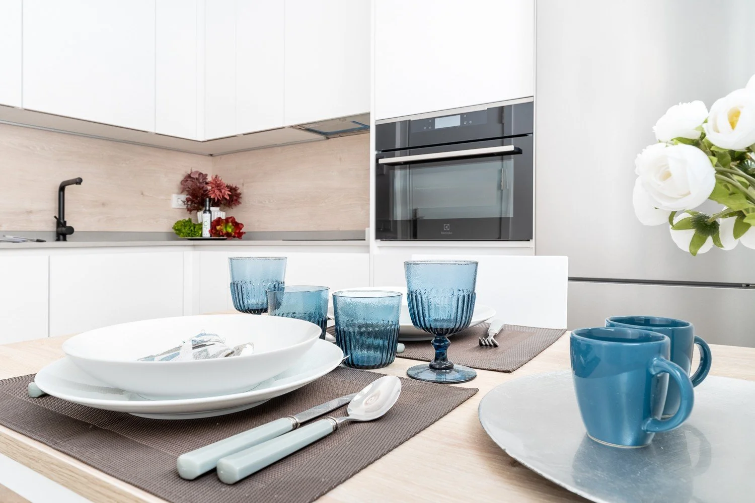 alvarado-residences-studio-1.jpg