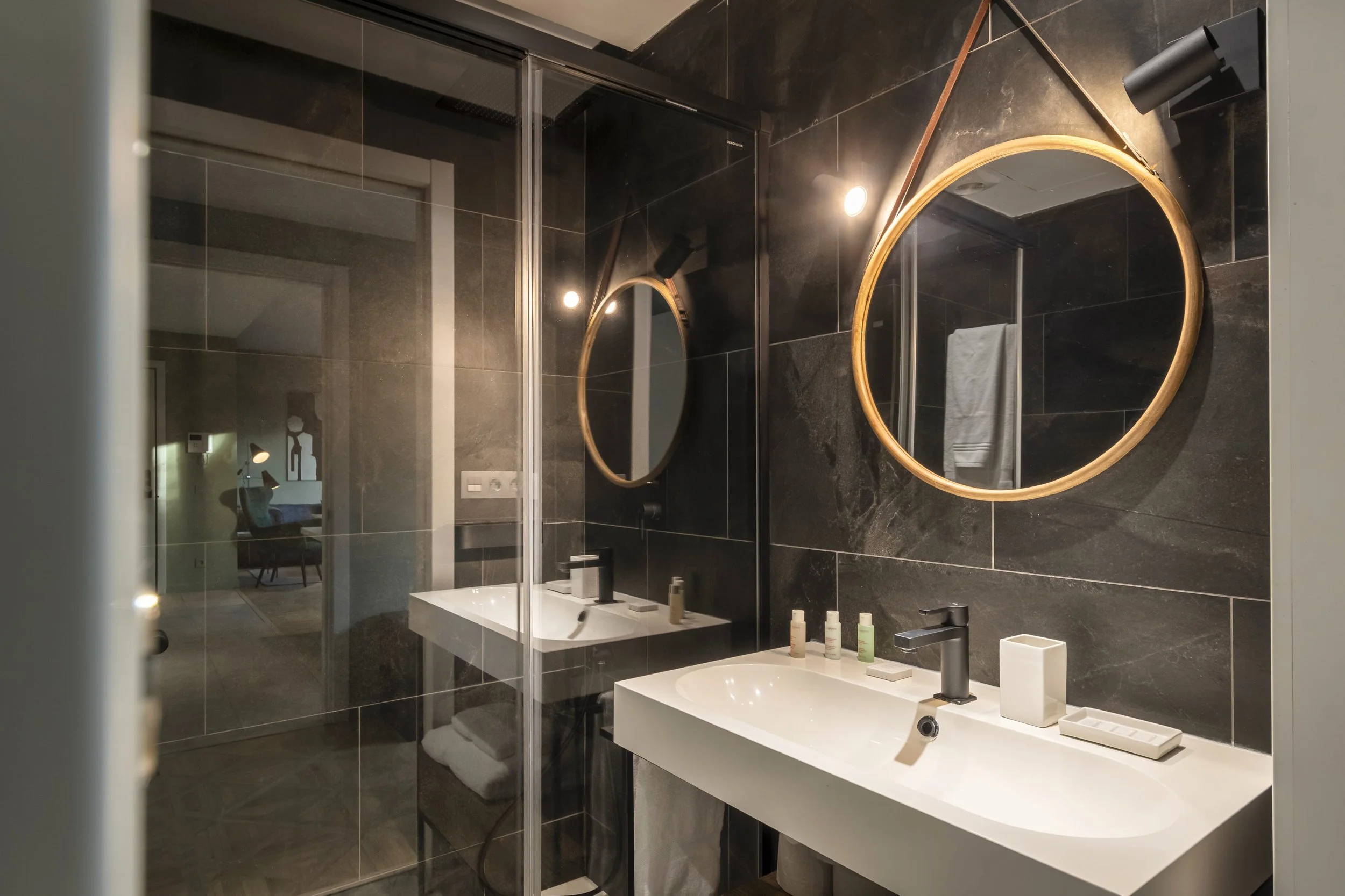casa-sant-antoni-deluxe-1bed-7.jpg
