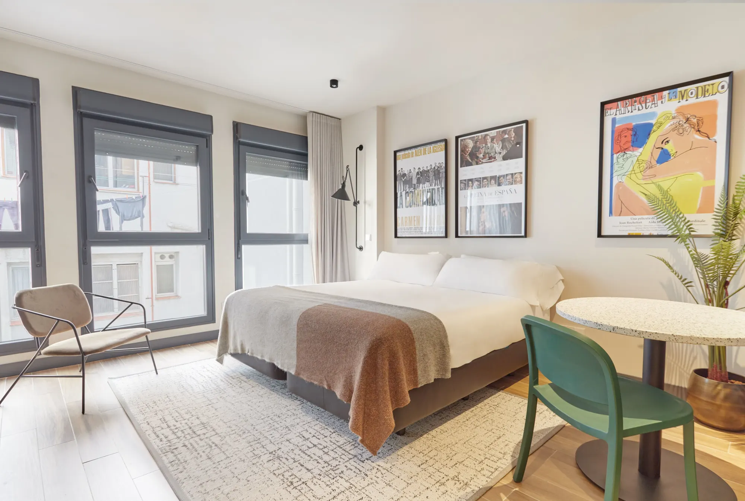 Chueca+Suites+Studio+(1).png