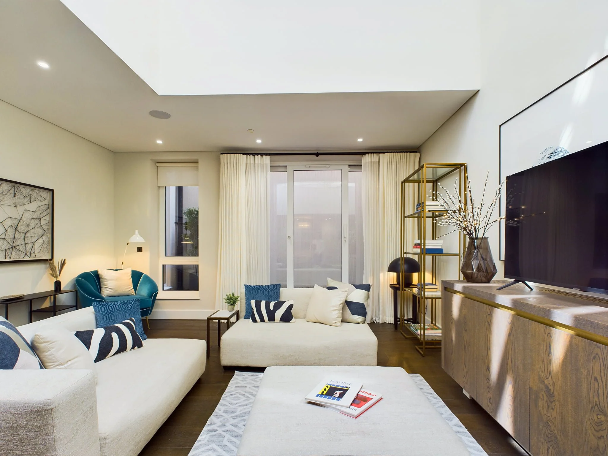 pinks-mews-2bed-lower-8.jpg