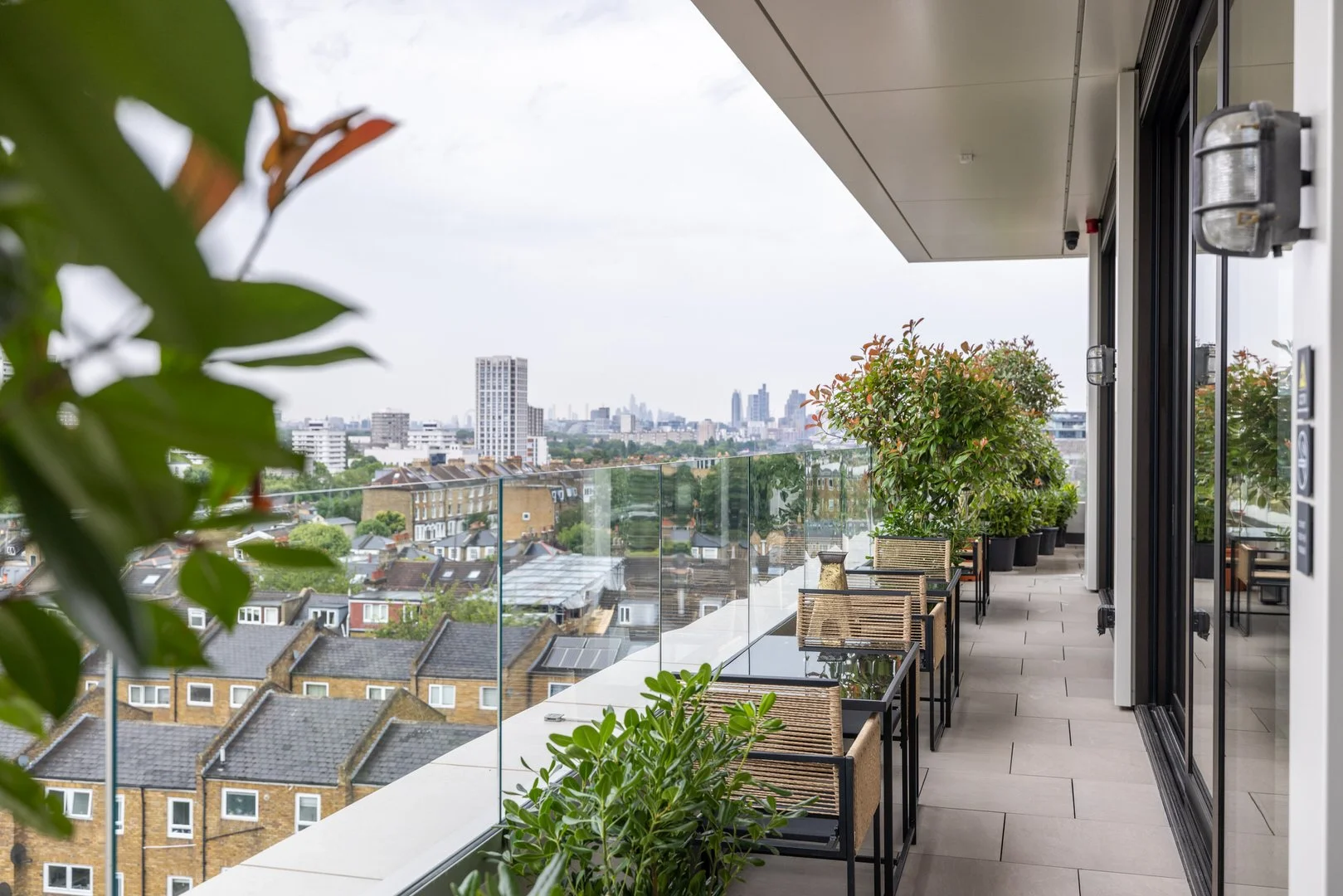 wandsworth-heights-studio-penthouse-9.jpg