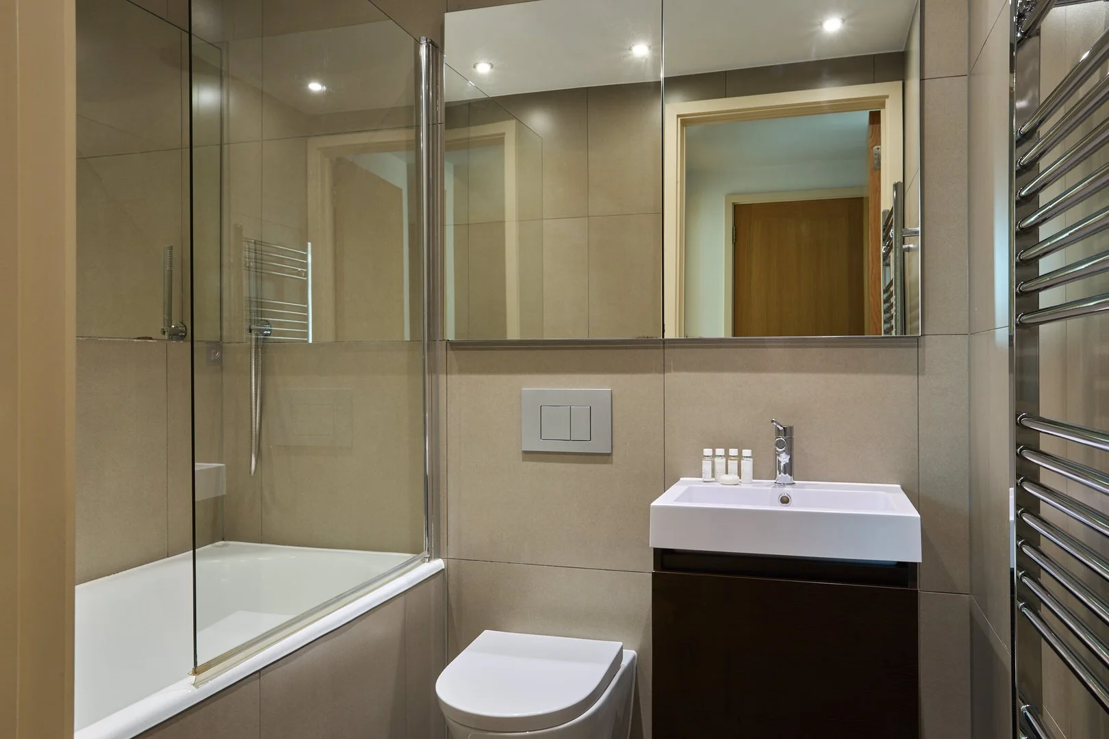 kew-residences-2bed-1.jpg