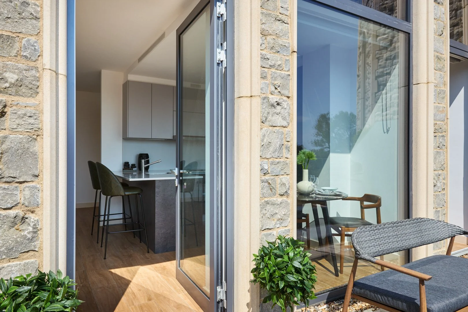 kew-residences-2bed-2.jpg