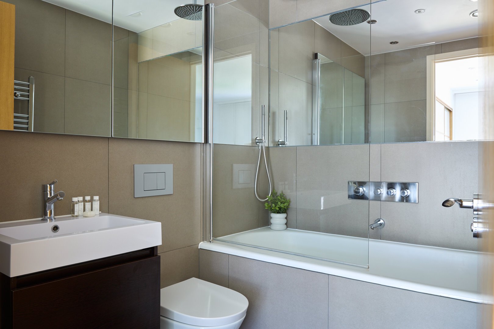 kew-residences-2bed-14.jpg