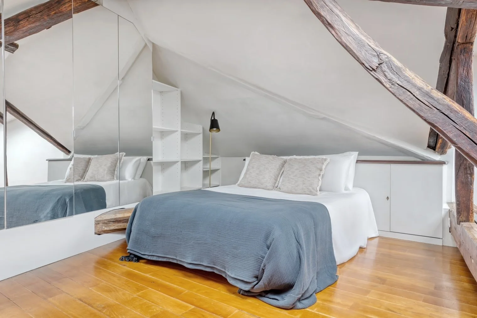 maubourg-living-2-1bed-11.jpeg