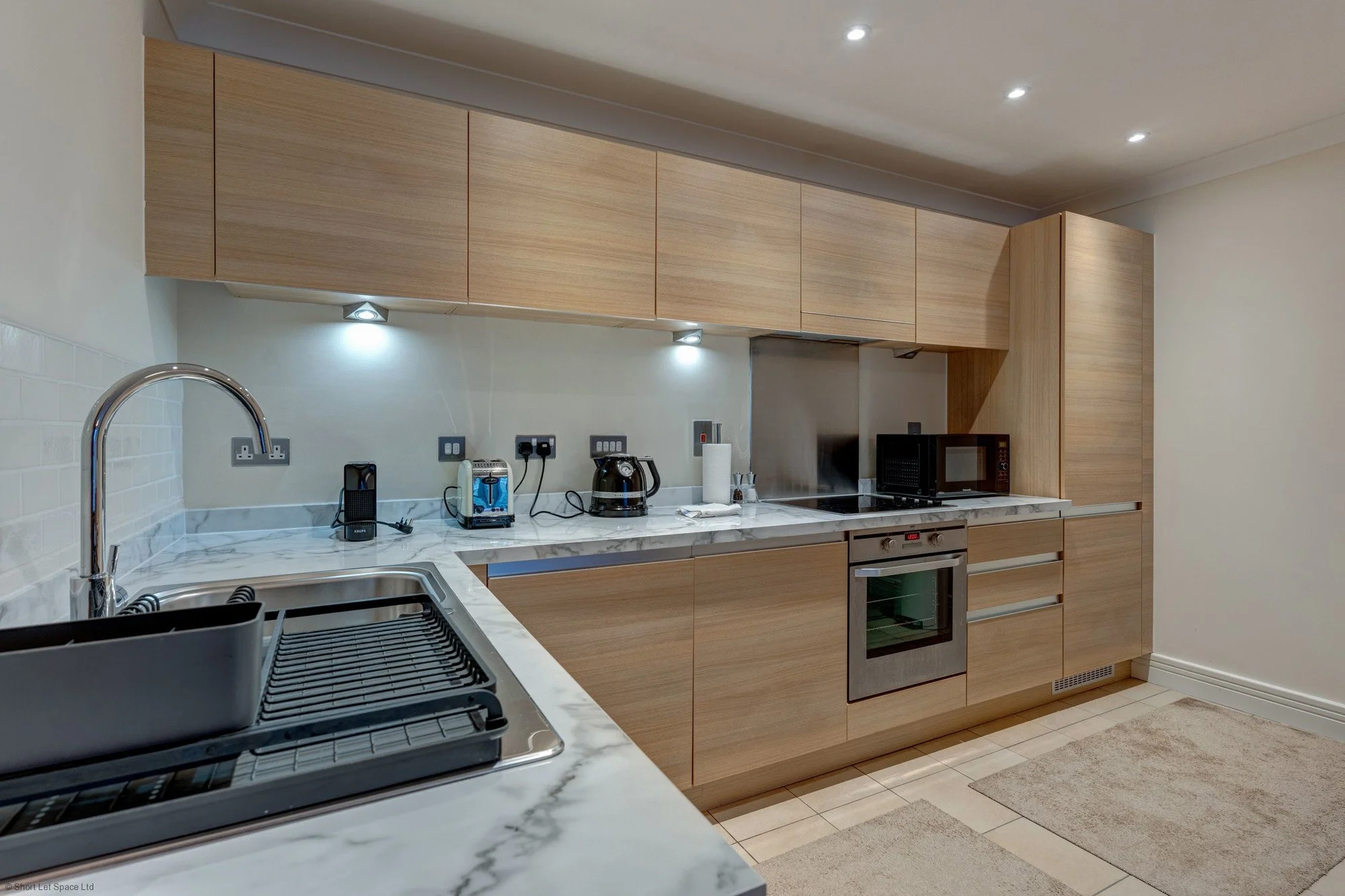 walton-residence-2bed-8.jpg
