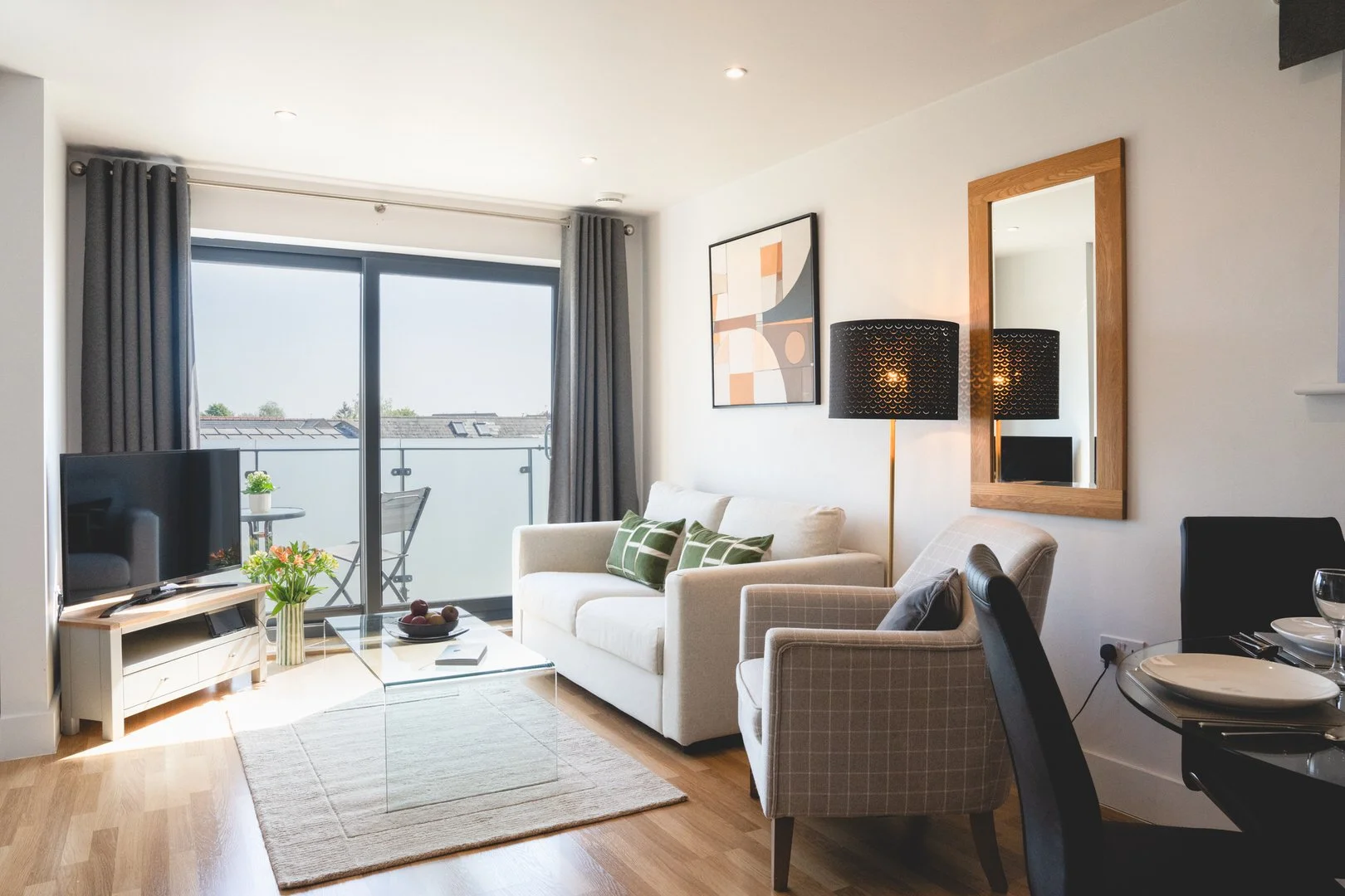 newmarkett-house-1bed-new-11.jpg