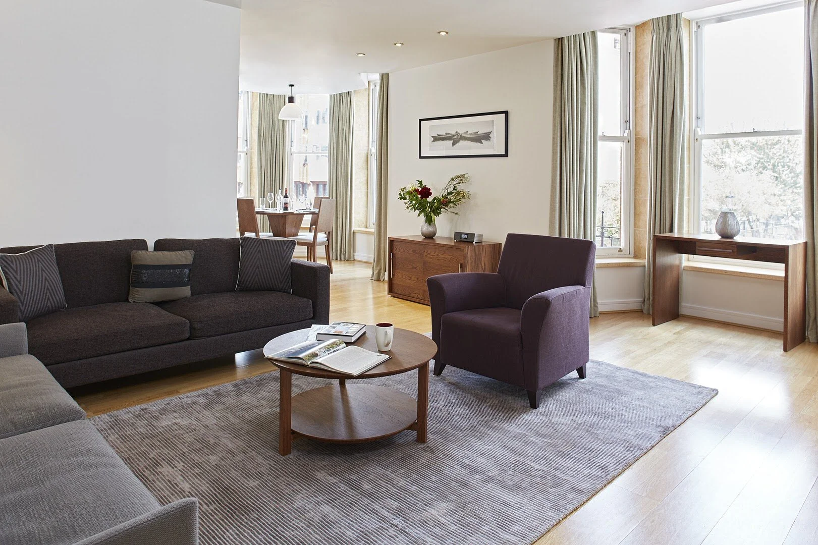 pelham-heights-2bed-deluxe-2.jpg