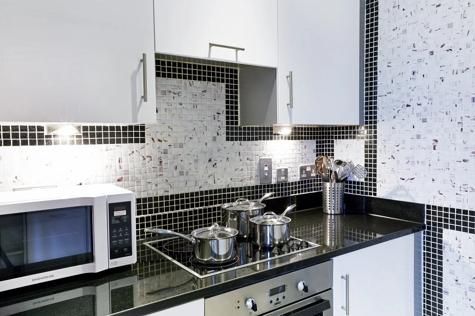 pelham-heights-2bed-deluxe-3.jpg