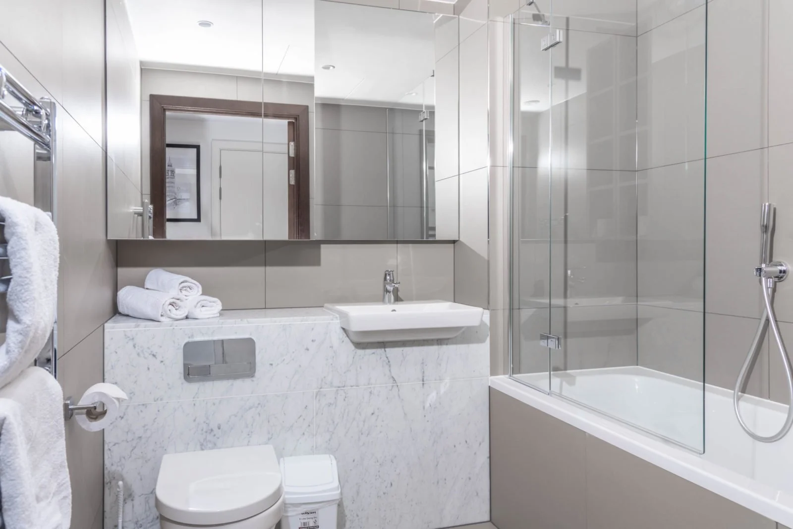 royal-mint-st-1bed-6.jpg