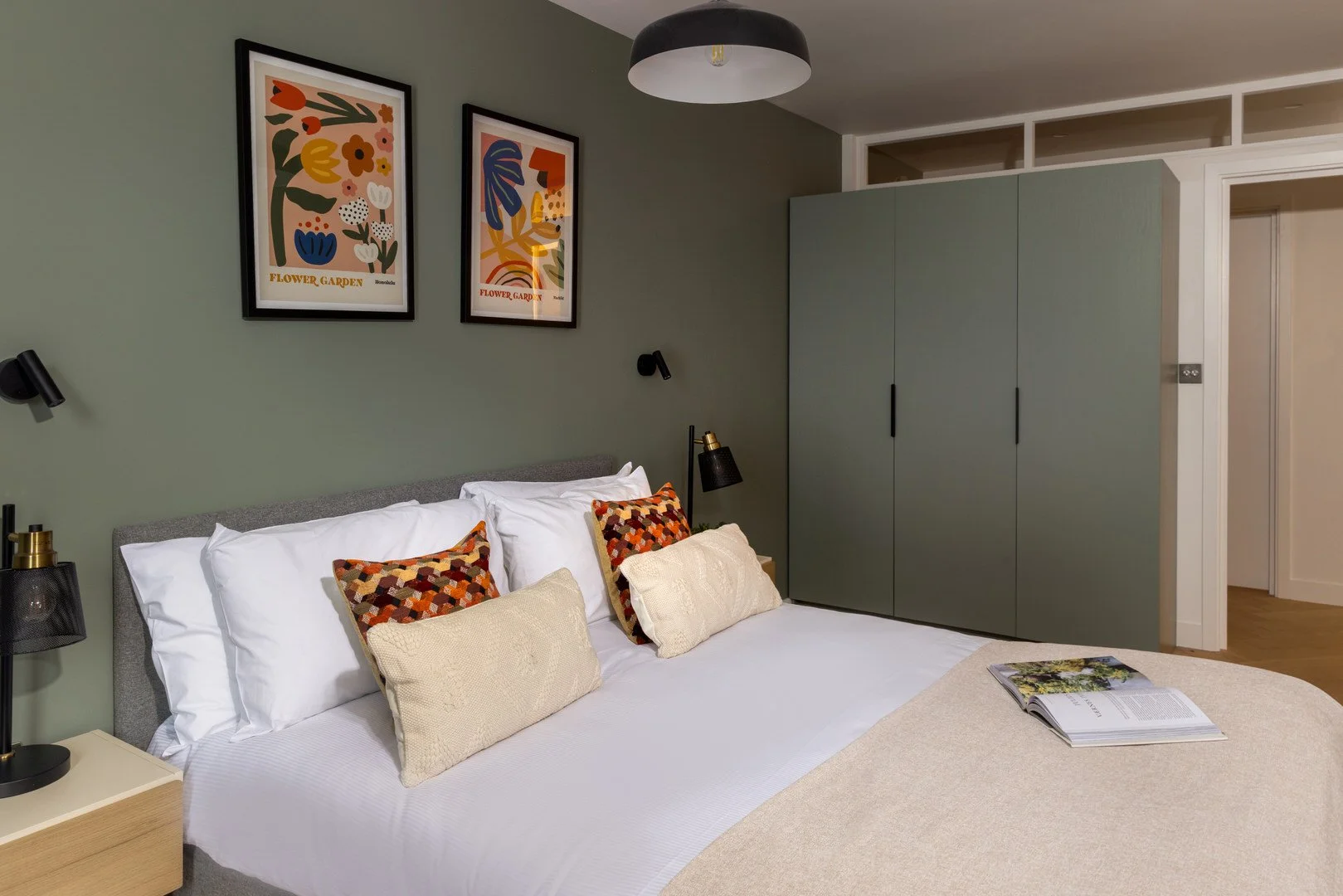hatfields-quarters-2bed-3.jpg