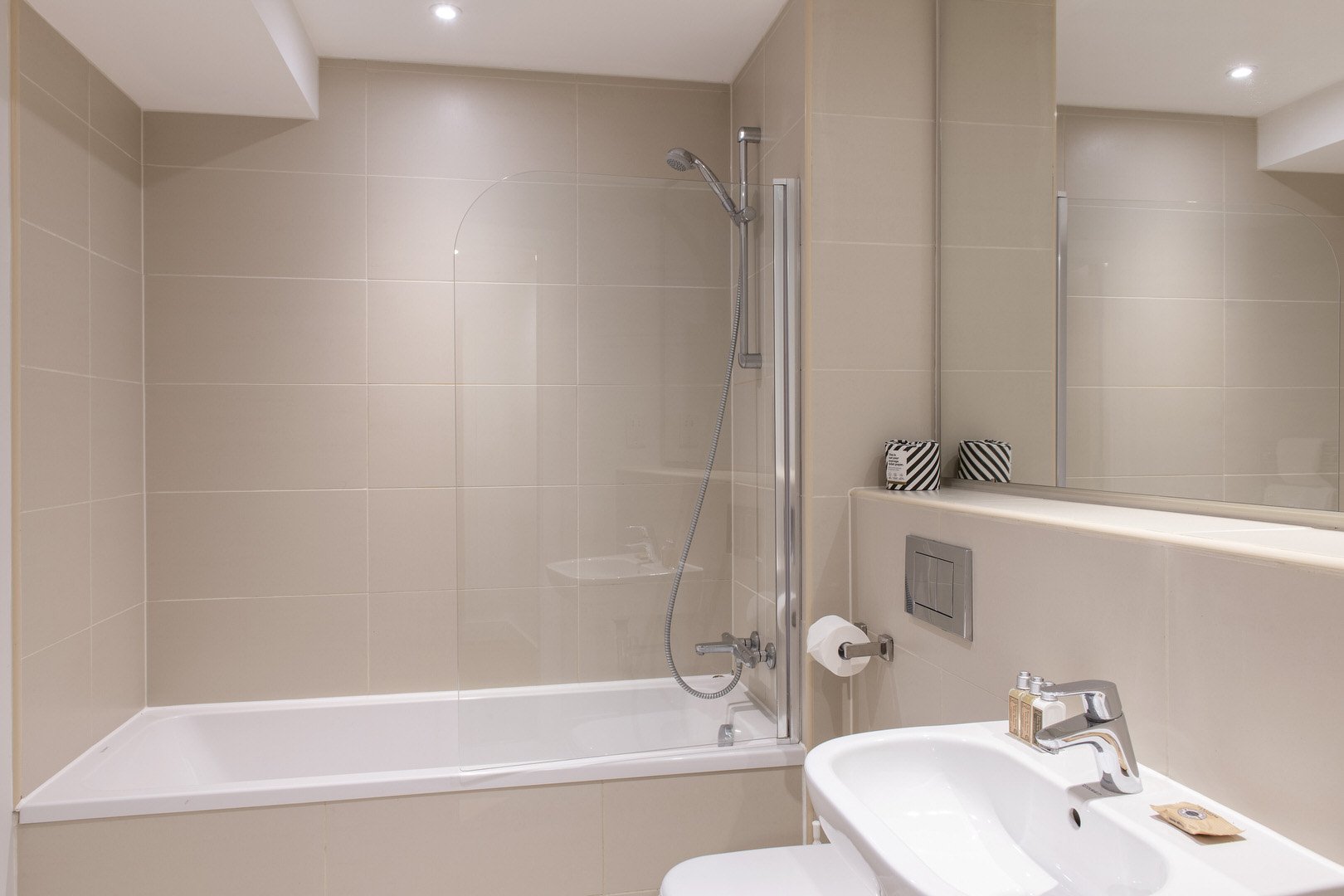 hart-residences-1bed-7.jpg