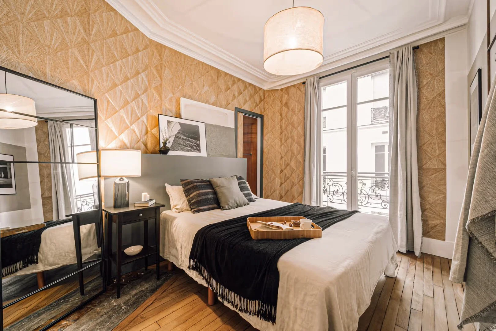 maison-de-pigalle-2bed-2.jpeg