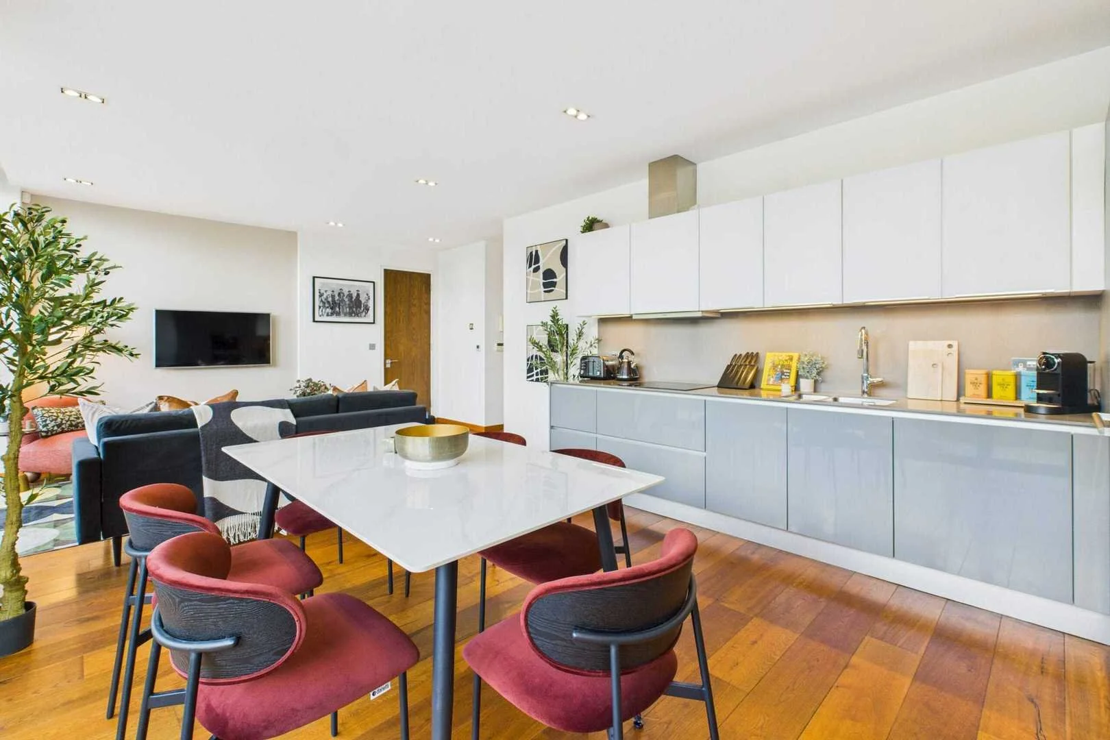 bayham-quarters-2bed-website-2.jpg