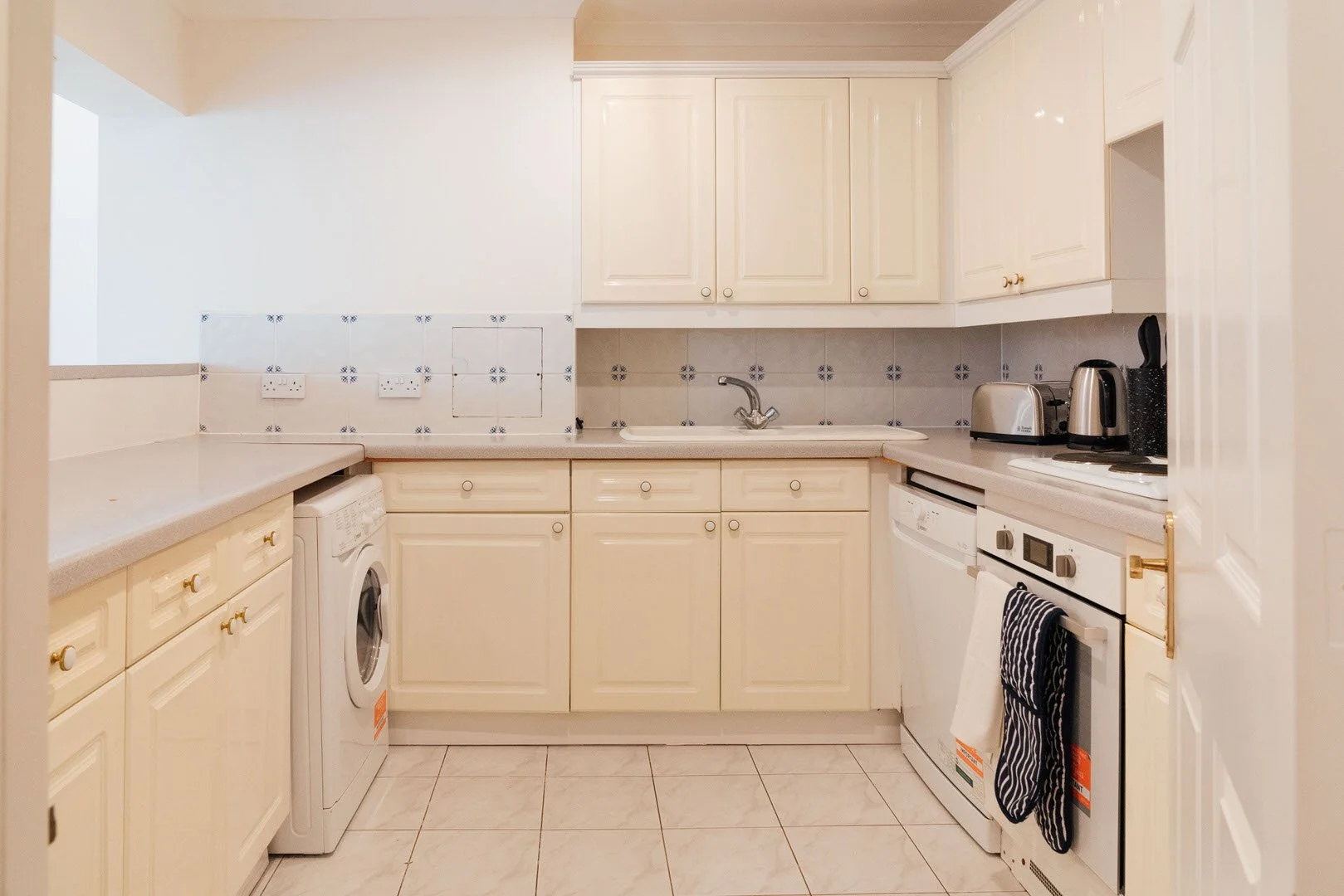 herbal-hill-residences-2bed-3.jpg