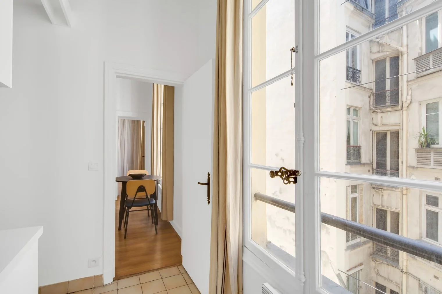 saint-germain-quarters-1bed-1.jpeg