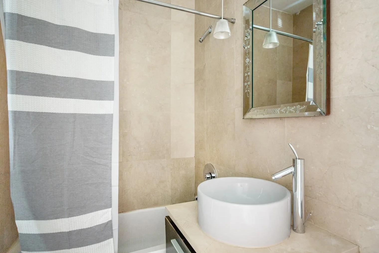 wall-street-apartments-studio-10.jpeg