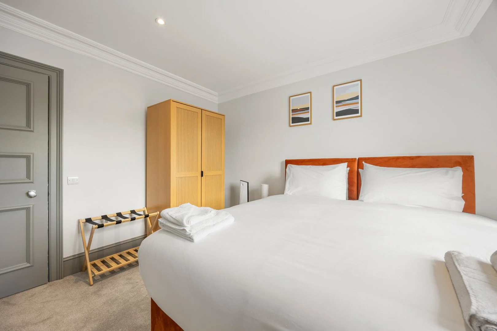 theatre-view-residences-1bed-deluxe-6.jpg