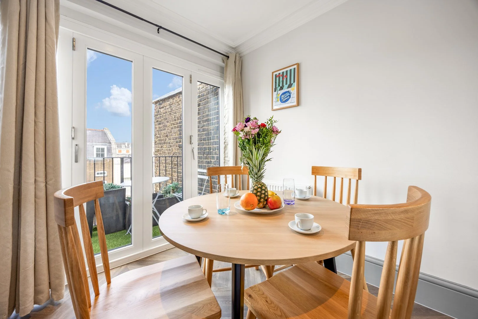 theatre-view-residences-2bed-deluxe-1.jpg