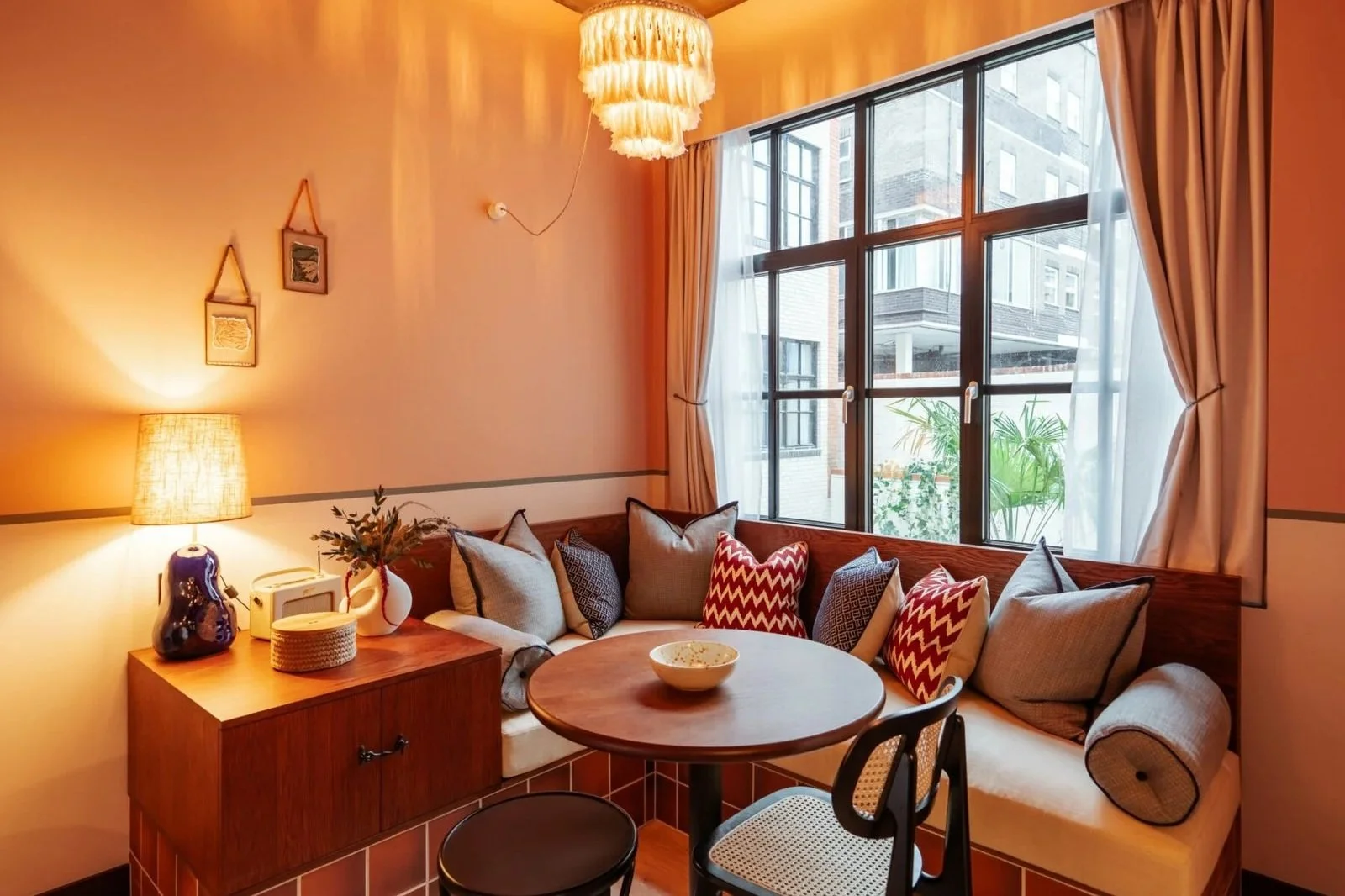 chiswick-suites-studio-deluxe-2.jpg